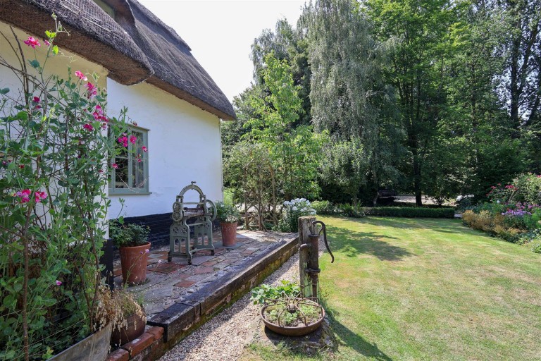 Images for Waltham's Cross, Great Bardfield, Braintree