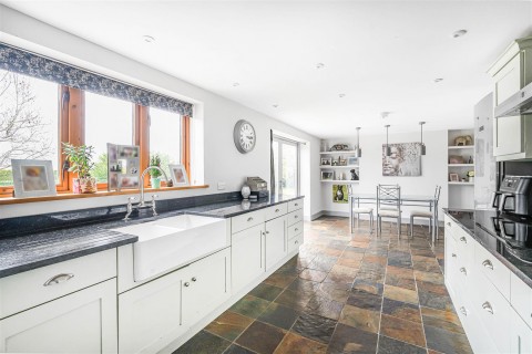 Click the photo for more details of Heath Road, Swaffham Prior