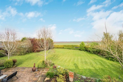 Click the photo for more details of Heath Road, Swaffham Prior
