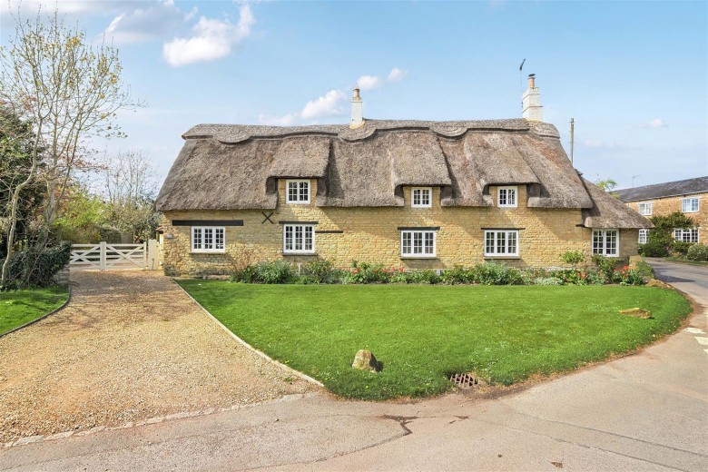 Click the photo for more details of High Street, Paulerspury, NN12