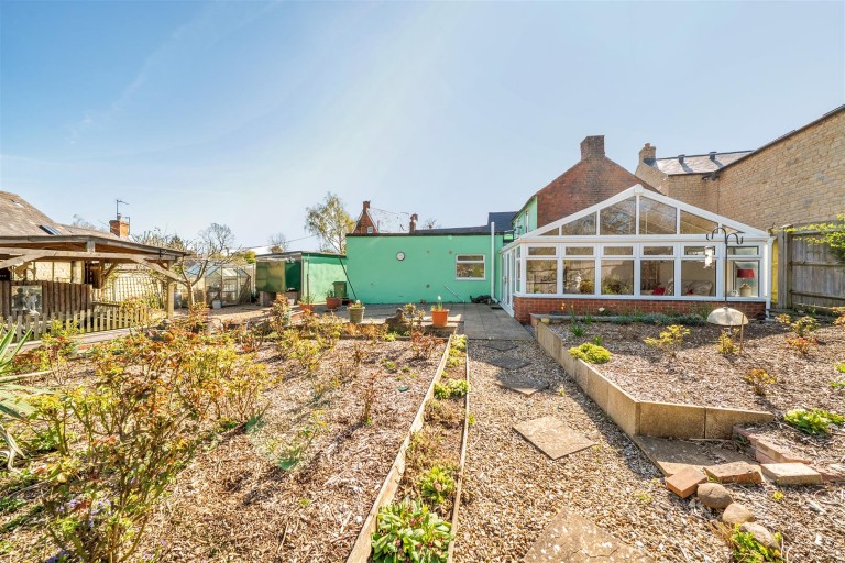 Images for Grove Lane, Weston, NN12