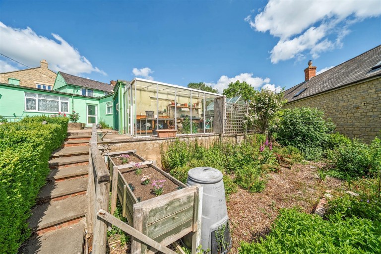 Images for Grove Lane, Weston, NN12