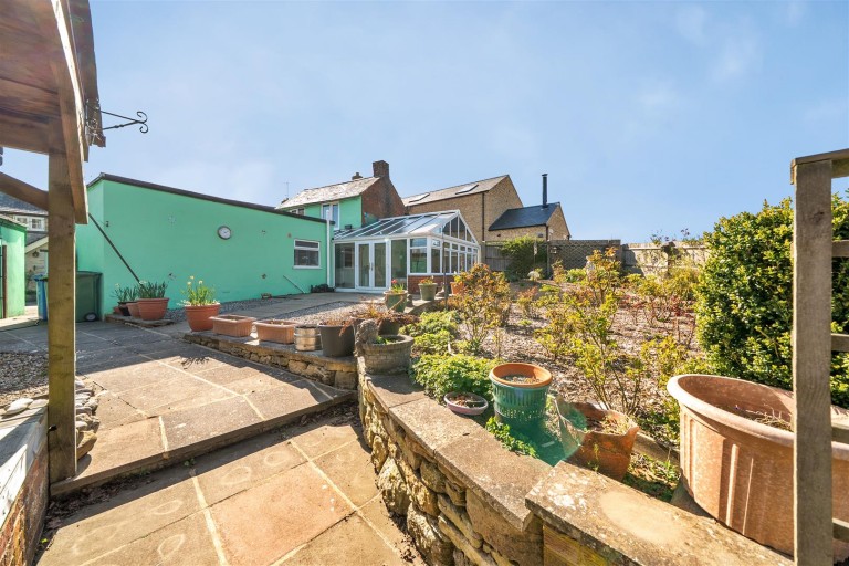 Images for Grove Lane, Weston, NN12