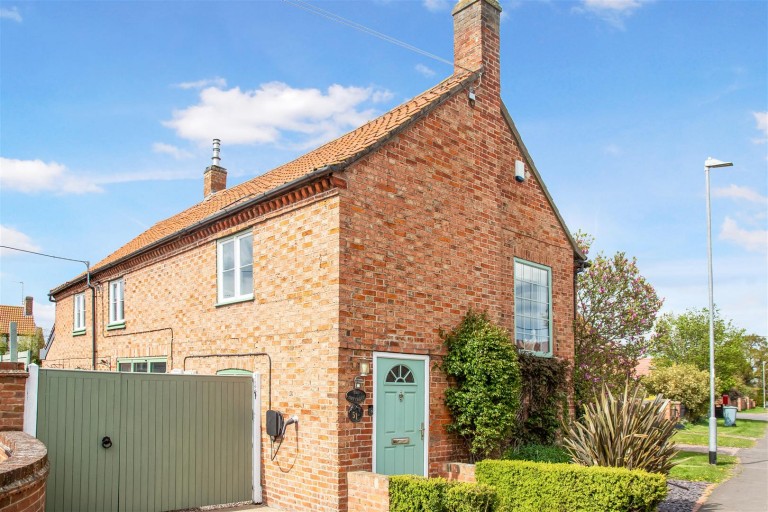 Images for The Cottages, Long Bennington