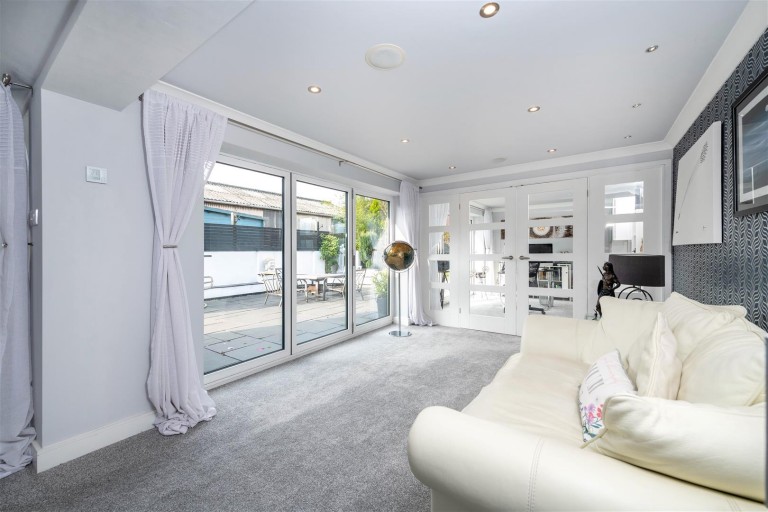 Images for The Cottages, Long Bennington