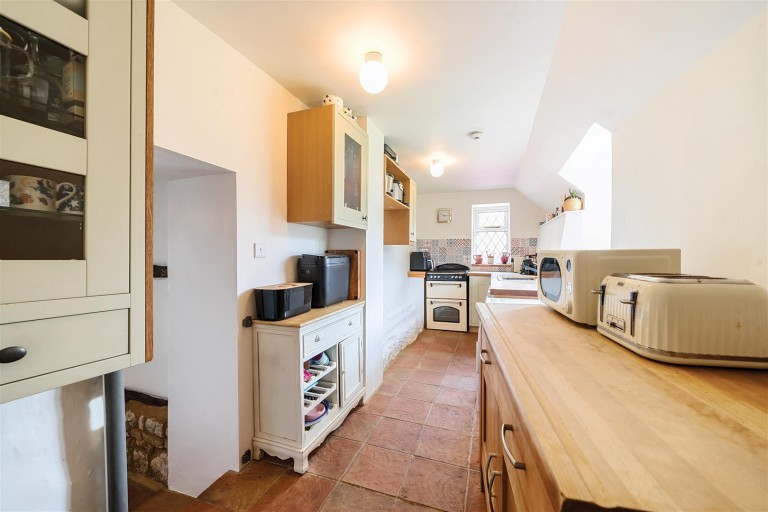 Images for Blakesley Hill, Greens Norton, NN12