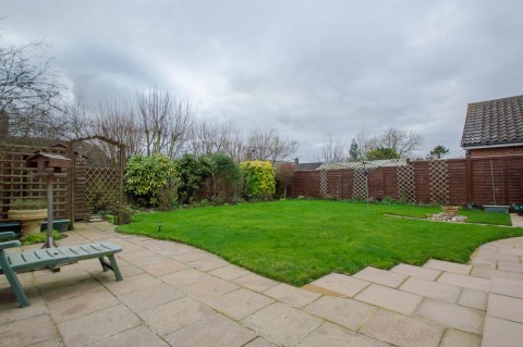 Click the photo for more details of Farmerie Road, Hundon