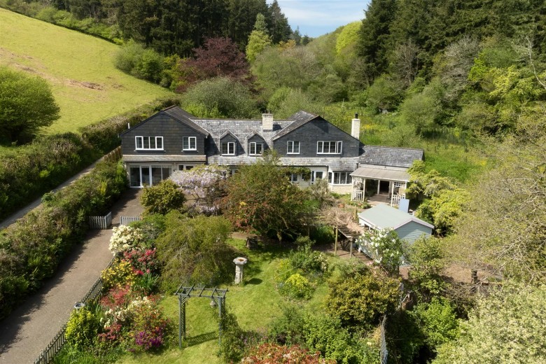 Click the photo for more details of Looe Valley