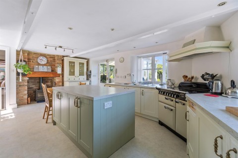 Click the photo for more details of Dalwood, Axminster