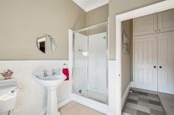 Images for Glandore House, The Pines, Sleaford