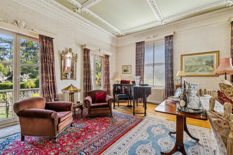 Images for Glandore House, The Pines, Sleaford
