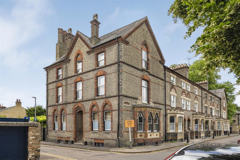 Click the photo for more details of Pemberton Terrace, Cambridge