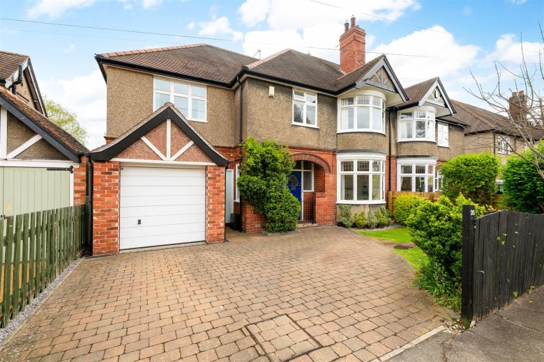 Click the photo for more details of Curle Avenue, Lincoln