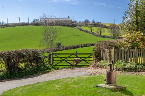 Click the photo for more details of Tedburn St Mary