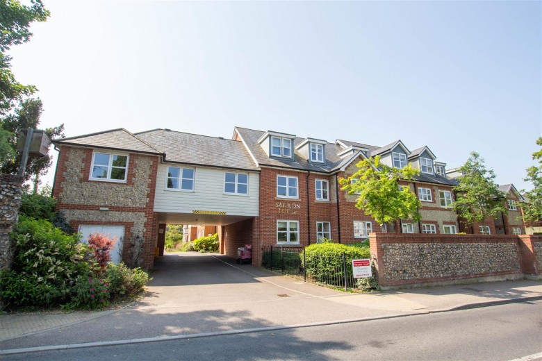 Click the photo for more details of Saffron Lodge, Radwinter Road, Saffron Walden