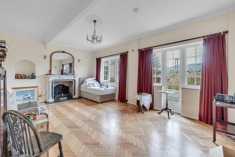 Click the photo for more details of Sidbury