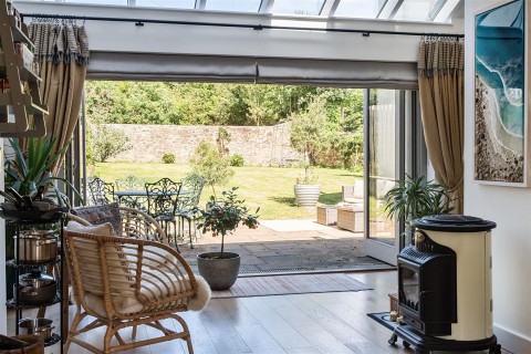 Click the photo for more details of Garrett Street, Cawsand, Torpoint