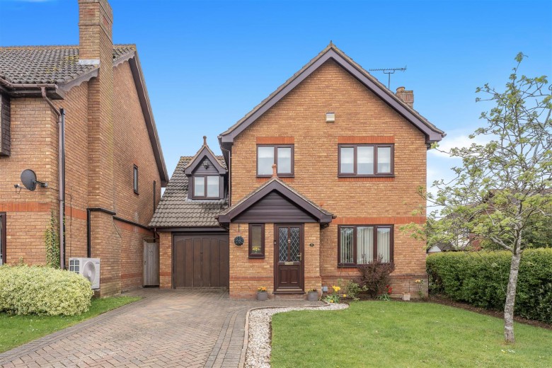 Click the photo for more details of Woburn Close, Banbury