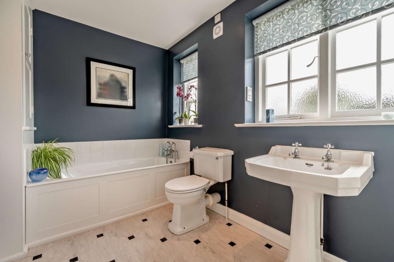 Images for Meadowcourt Road, Oadby, Leicestershire