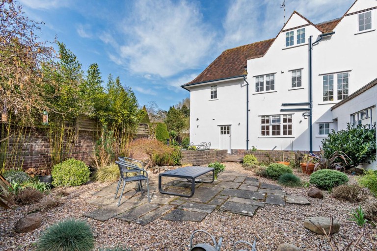 Images for Meadowcourt Road, Oadby, Leicestershire