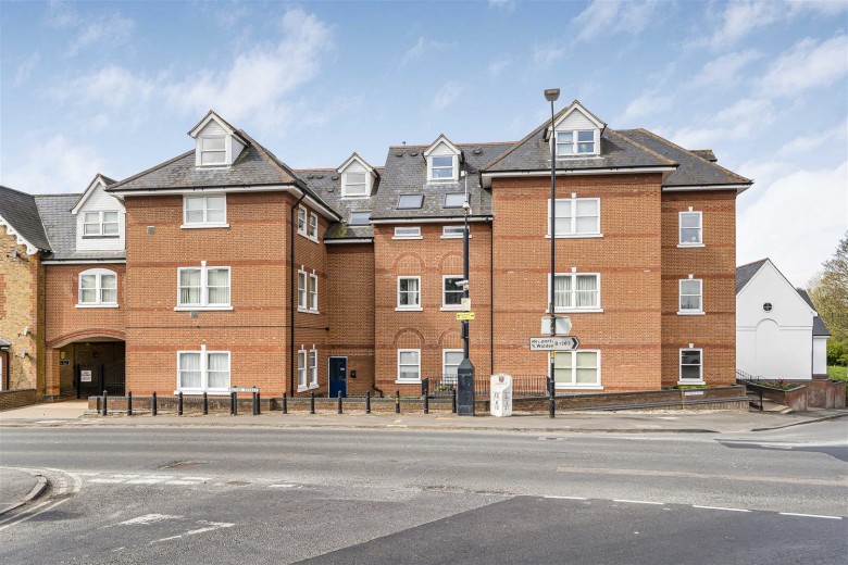 Click the photo for more details of Bentfield Road, Stansted