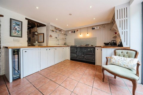 Click the photo for more details of Silver Street, Misterton, Crewkerne