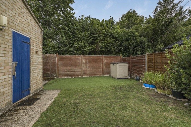 Images for Cowleaze, Chinnor