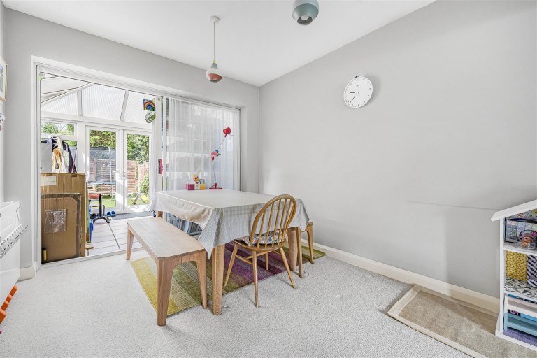 Images for Cowleaze, Chinnor