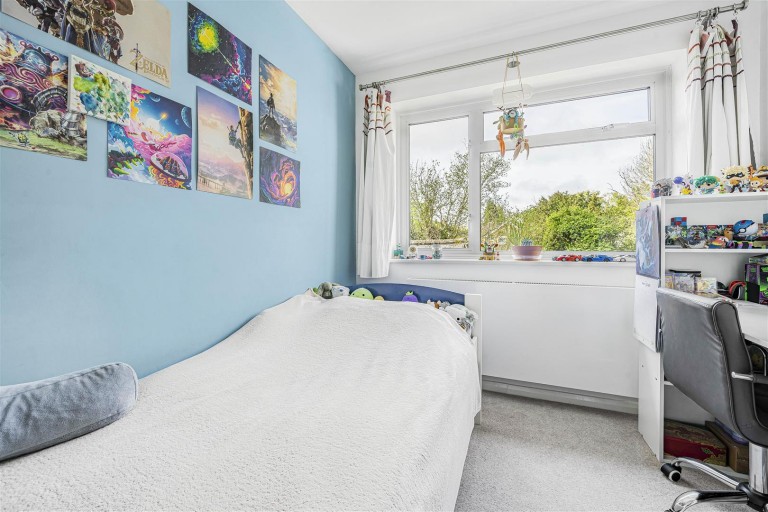 Images for Cowleaze, Chinnor