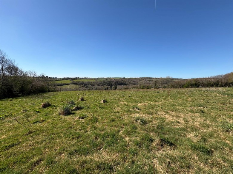 Click the photo for more details of Frogwell Road, Callington