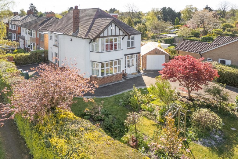 Click the photo for more details of Westgate Road, Rugby, CV21