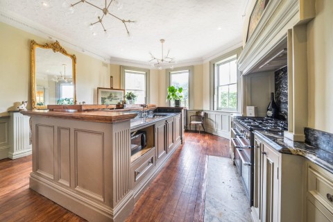 Click the photo for more details of Church Road, Belgrave, Leicester