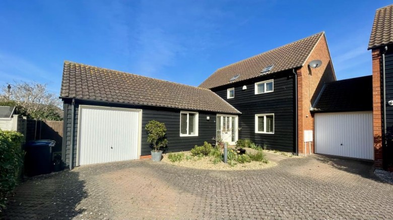 Click the photo for more details of Silver Street, Witcham, Ely