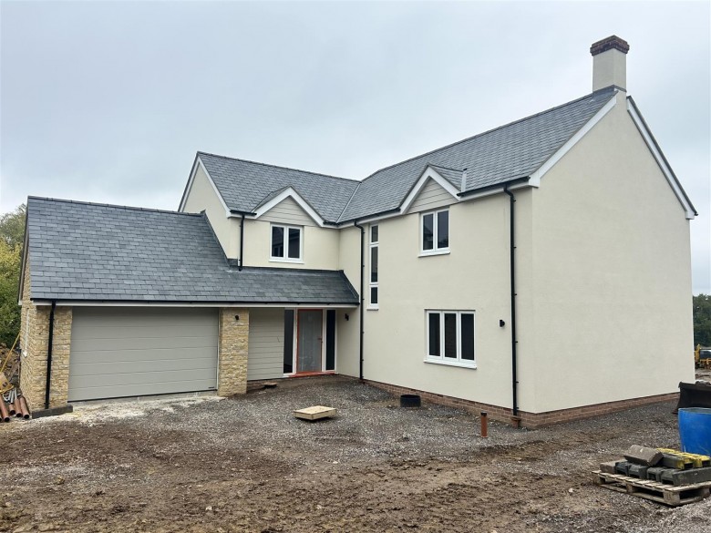Click the photo for more details of Brister End, Yetminster, Sherborne