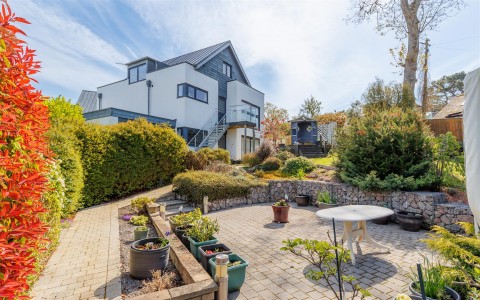 Click the photo for more details of Cowes, Isle of Wight