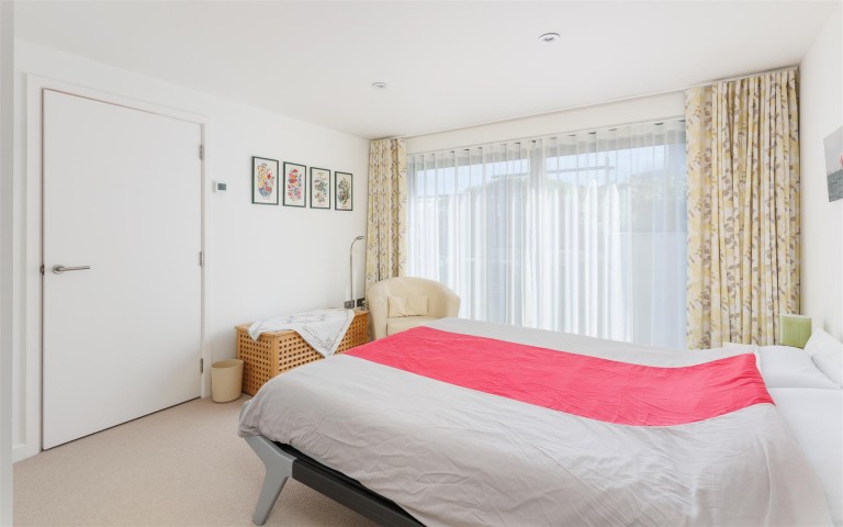 Images for Cowes, Isle of Wight