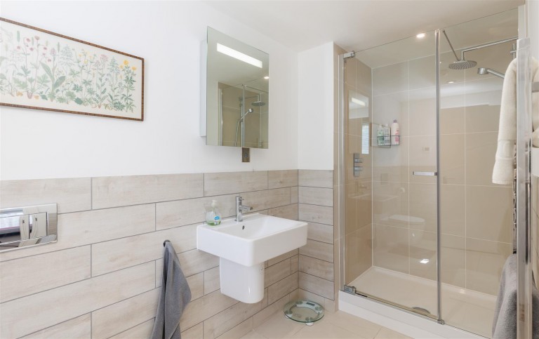 Images for Cowes, Isle of Wight