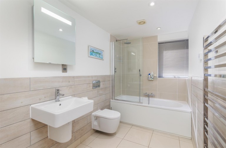 Images for Cowes, Isle of Wight