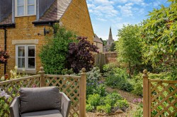 Images for Old Manor Gardens, Wymondham, Melton Mowbray