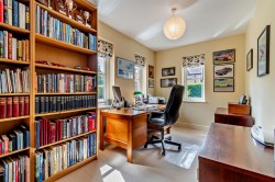Images for Old Manor Gardens, Wymondham, Melton Mowbray