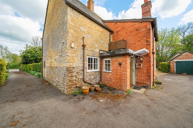 Images for Sackmore Lane, Marnhull, Sturminster Newton