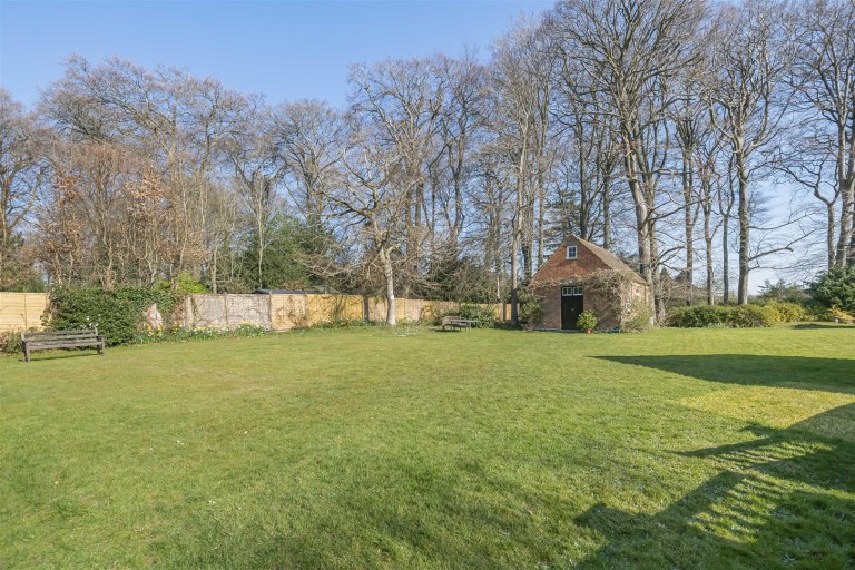Images for Nuffield, Henley-On-Thames