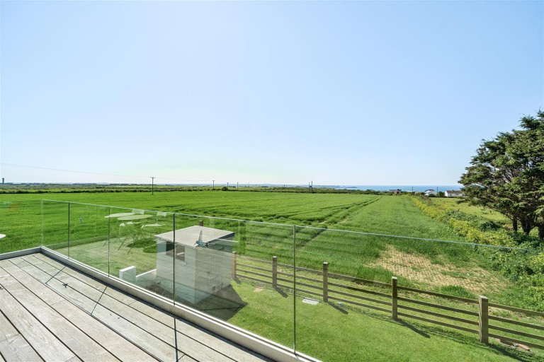 Images for Tregurrian, Newquay