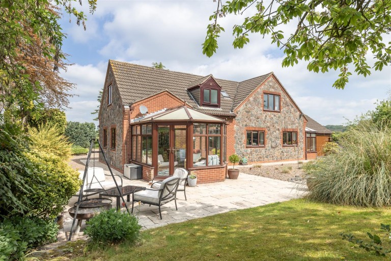 Images for Manor Drive, Worthington, LE65