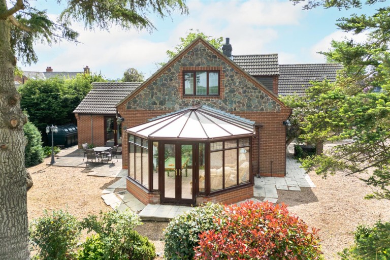 Images for Manor Drive, Worthington, LE65