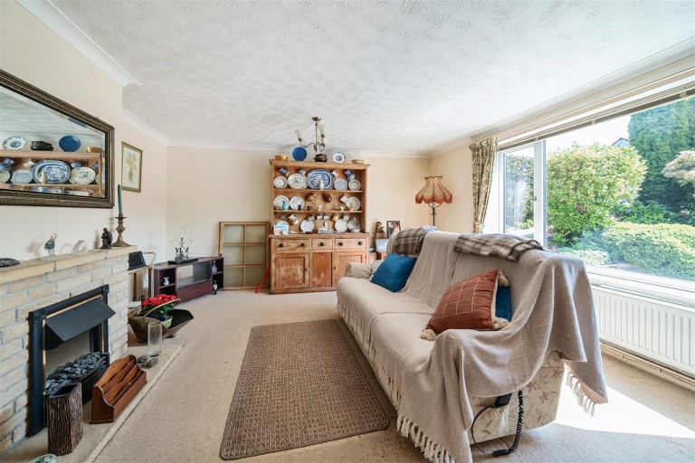 Images for Manor Fields, Bridport