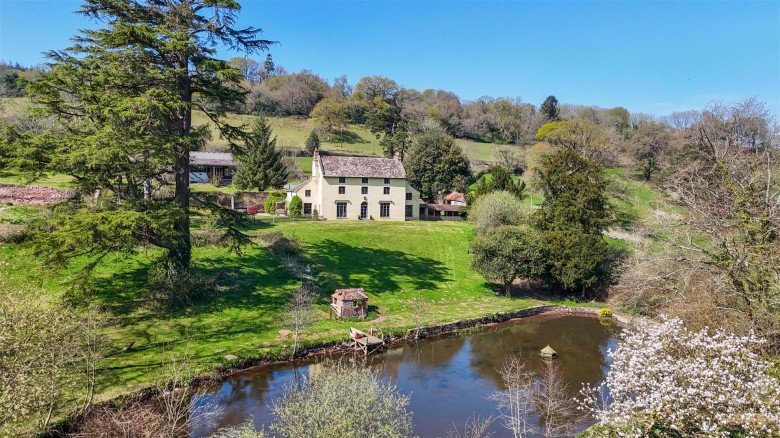 Click the photo for more details of Aisholt, Bridgwater