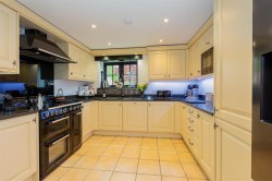 Images for Hill Road, Lewknor, Watlington