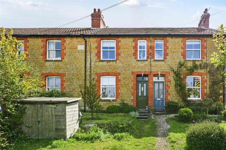 Click the photo for more details of Gore Terrace, Bradpole, Bridport