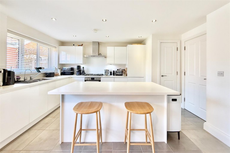 Images for Garden Close, Grantham